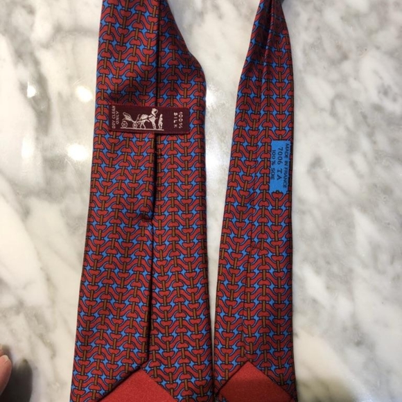 Tie - Picture 3 of 3